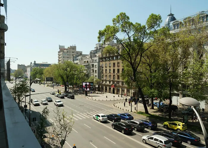 Square * Bucarest